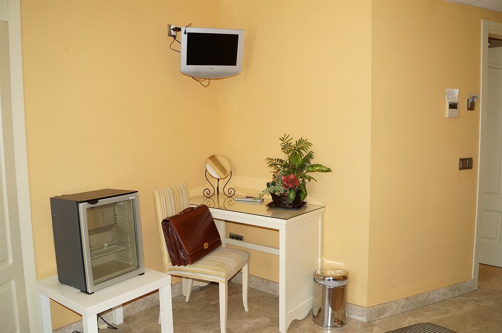 Caballero Errante Madri Exterior foto